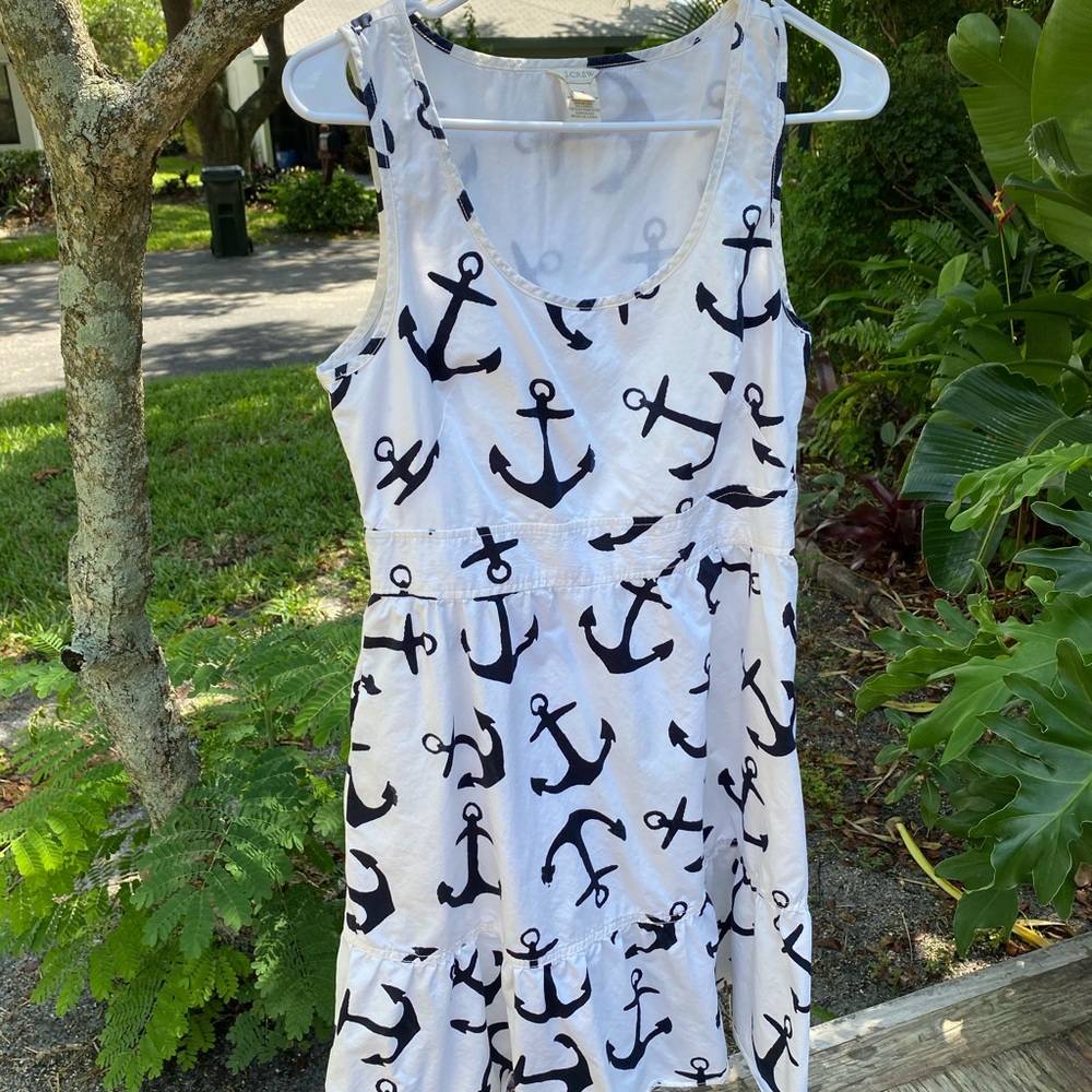 Dress - Picture 4 of 7